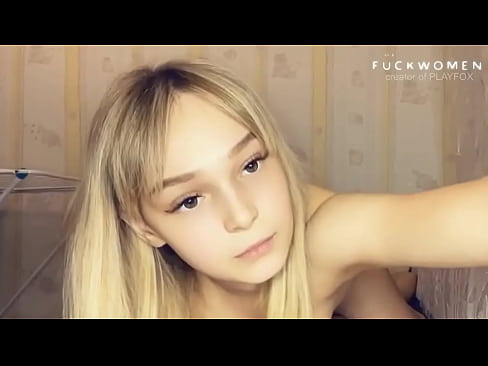 ❤️ 贪得无厌的女学生给了同学粉碎性脉动口交的机会 Porno vk